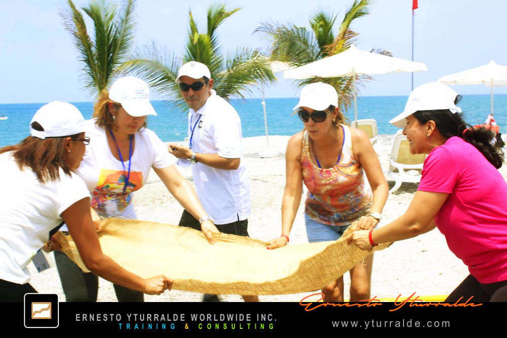 Team Building Empresarial | Actividades outdoor para valores y trabajo en equipo