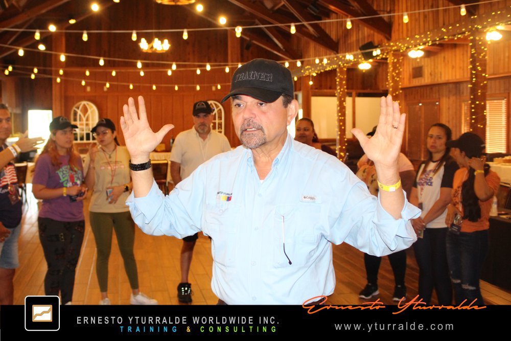 Team Building con Aprendizaje Experiencial | Cuerdas Bajas para mejorar clima laboral